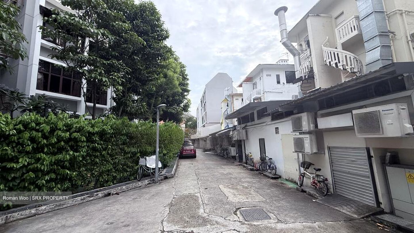 Geylang Serai Vocational Traning Centre (D14), Shop House #508590341